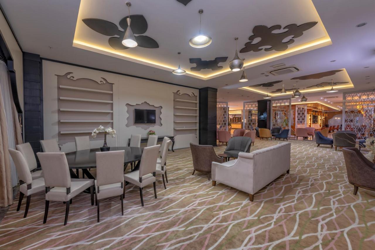 Lake River Side Hotel Spa Luaran gambar